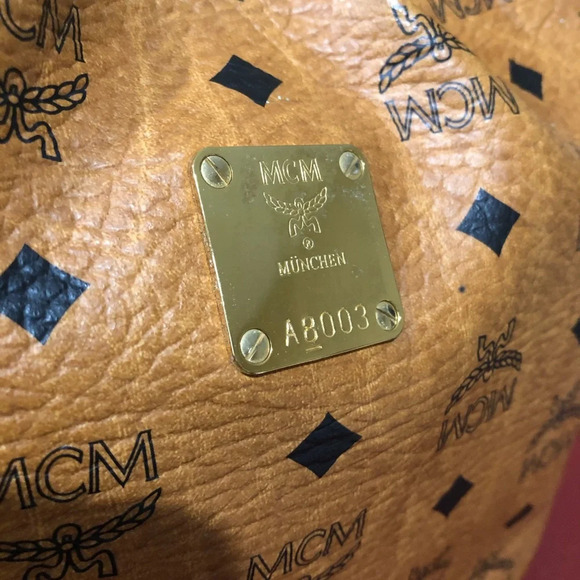 MCM Cognac Hobo - Picture 4 of 14